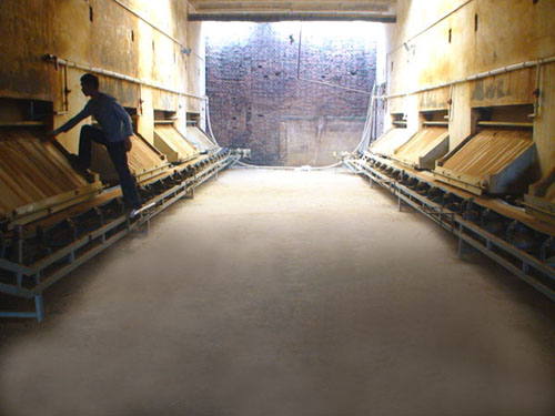 �LͲ����ۺ��Ȼ��X���a(ch��n)܇(ch��)�g